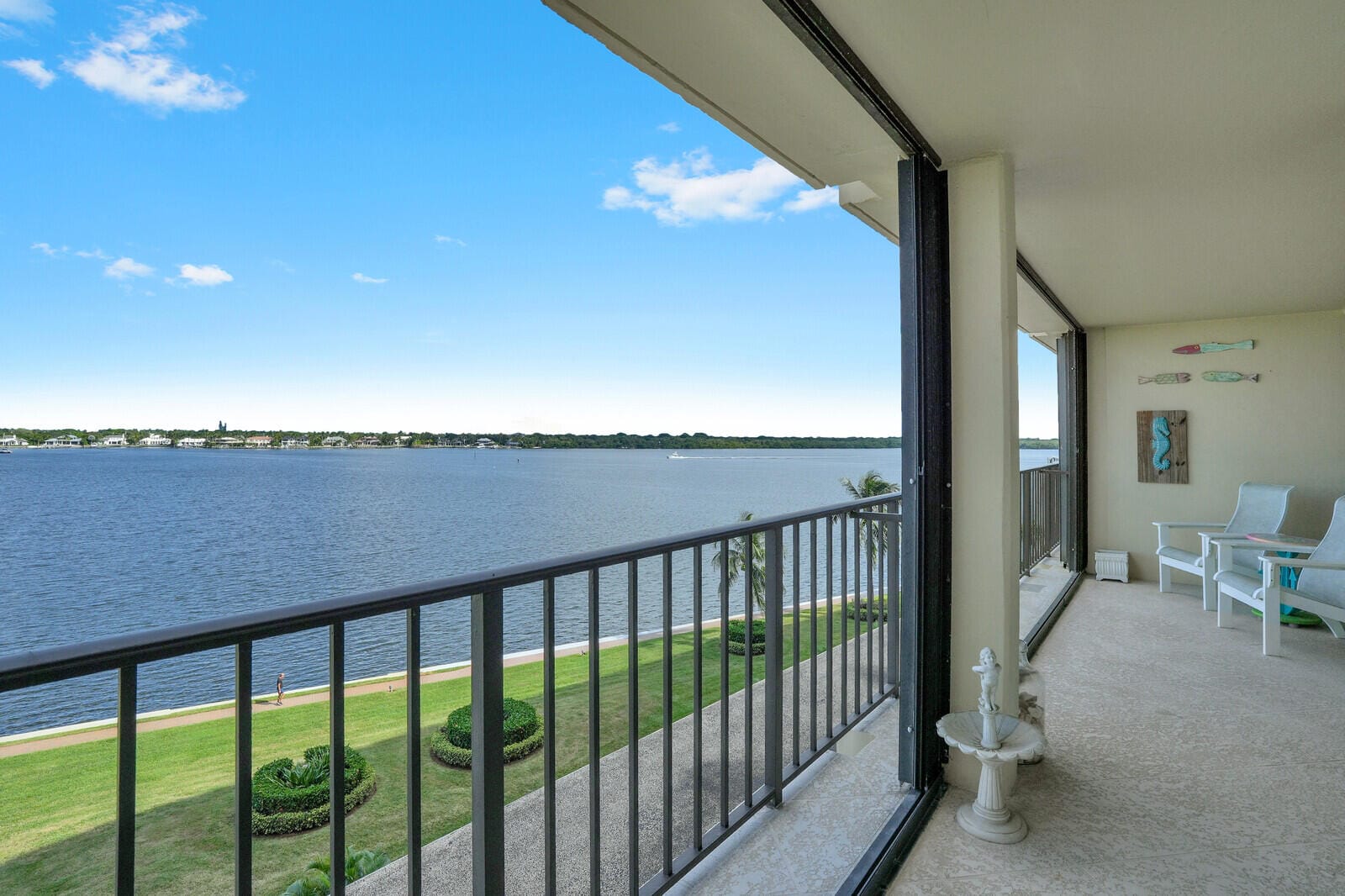 132 Lakeshore Drive 617, North Palm Beach, FL 33408 photo 16