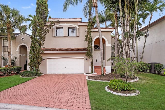 15658 SW 16th Street, Pembroke Pines, FL 33027