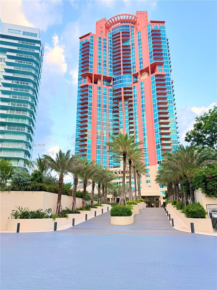 300 S Pointe Drive 906, Miami Beach, FL 33139 photo 18