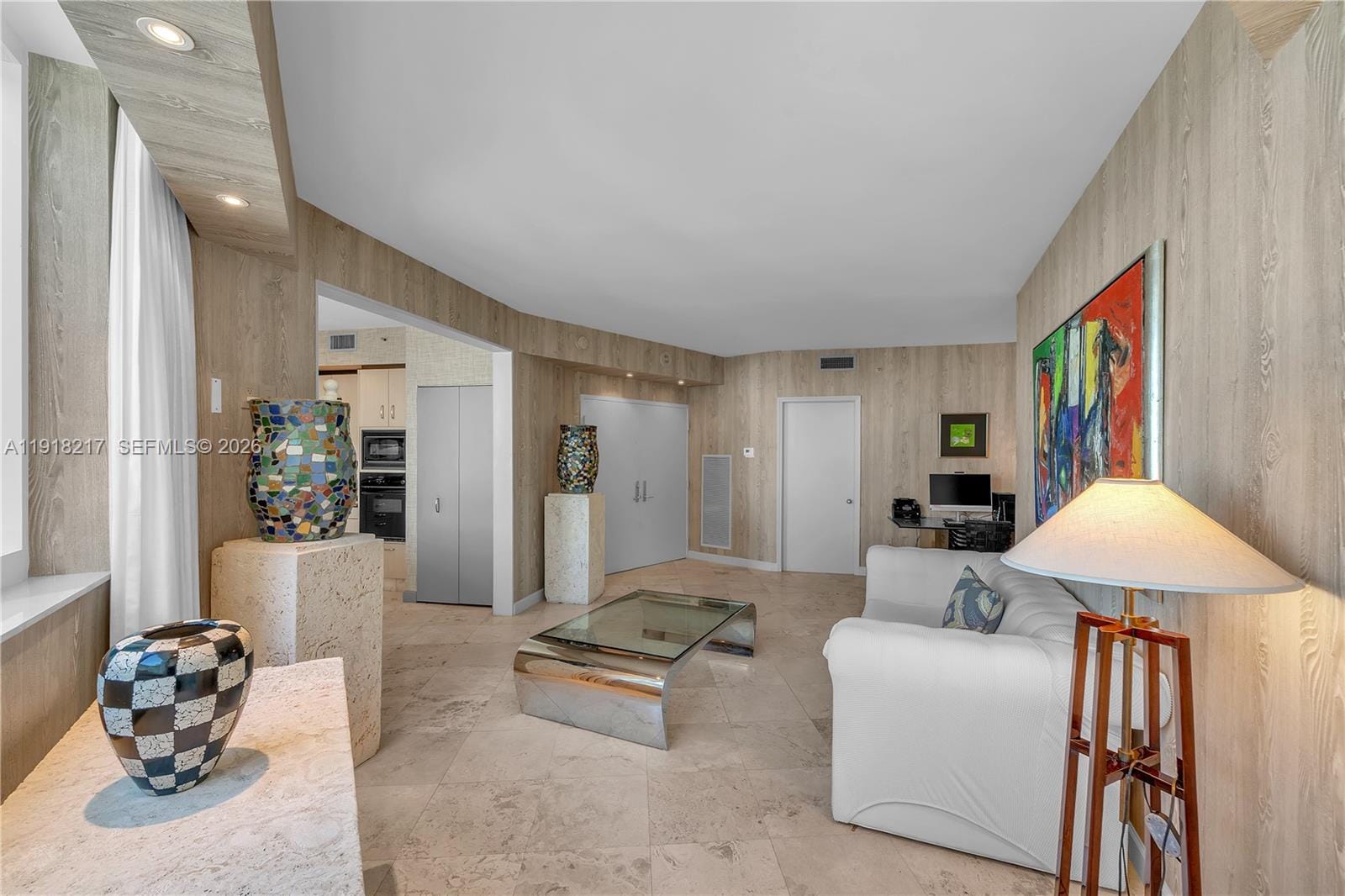 300 S Pointe Drive 906 — photo 4