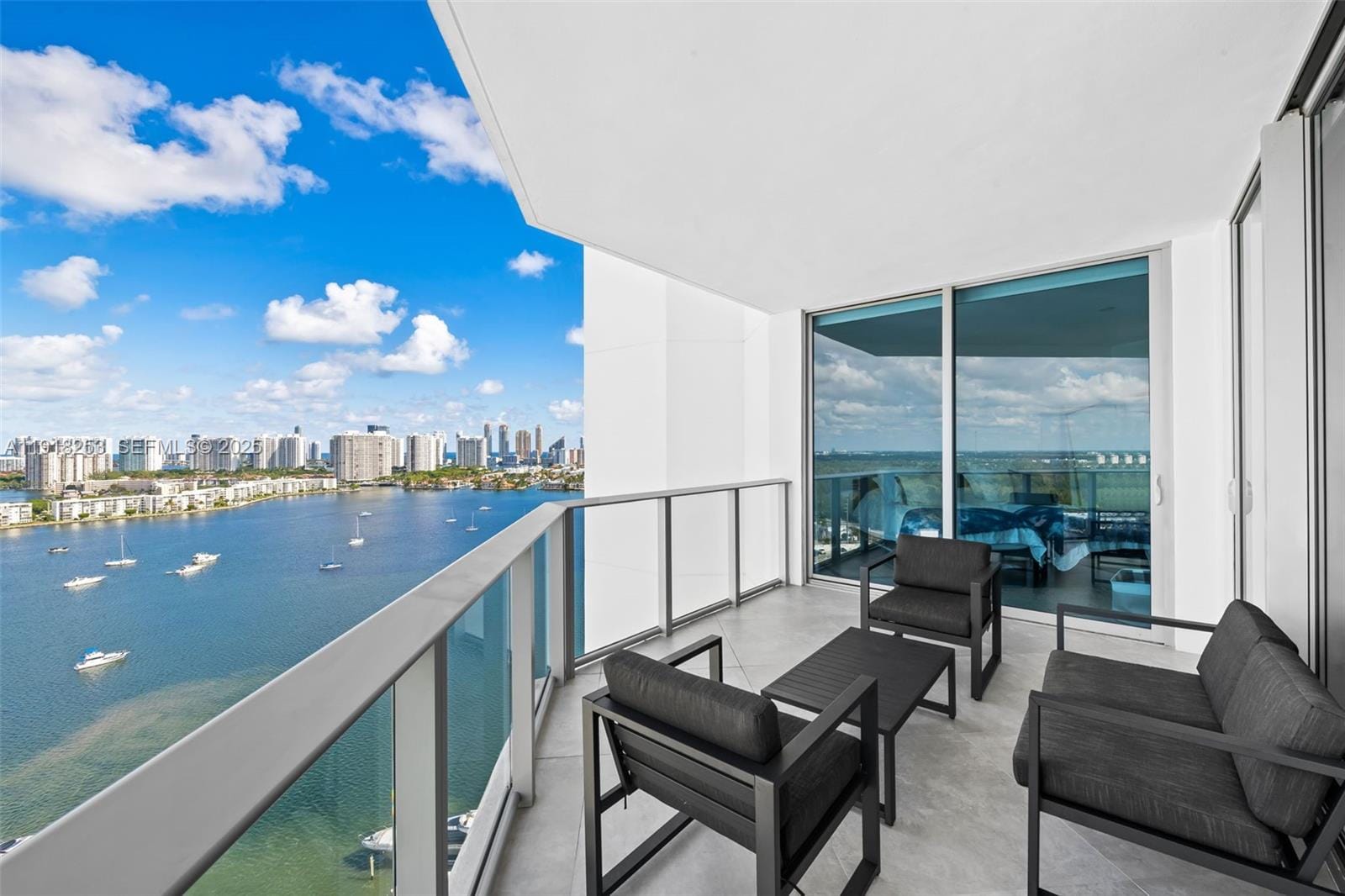 17111 Biscayne Boulevard 2103, North Miami Beach, FL 33160 photo 21