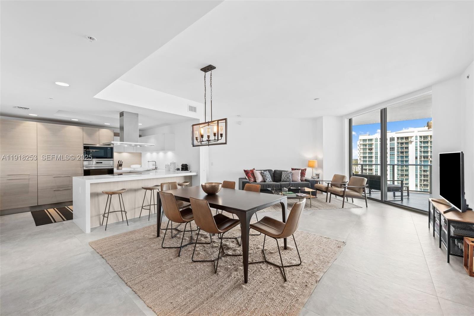 17111 Biscayne Boulevard 2103 — photo 4