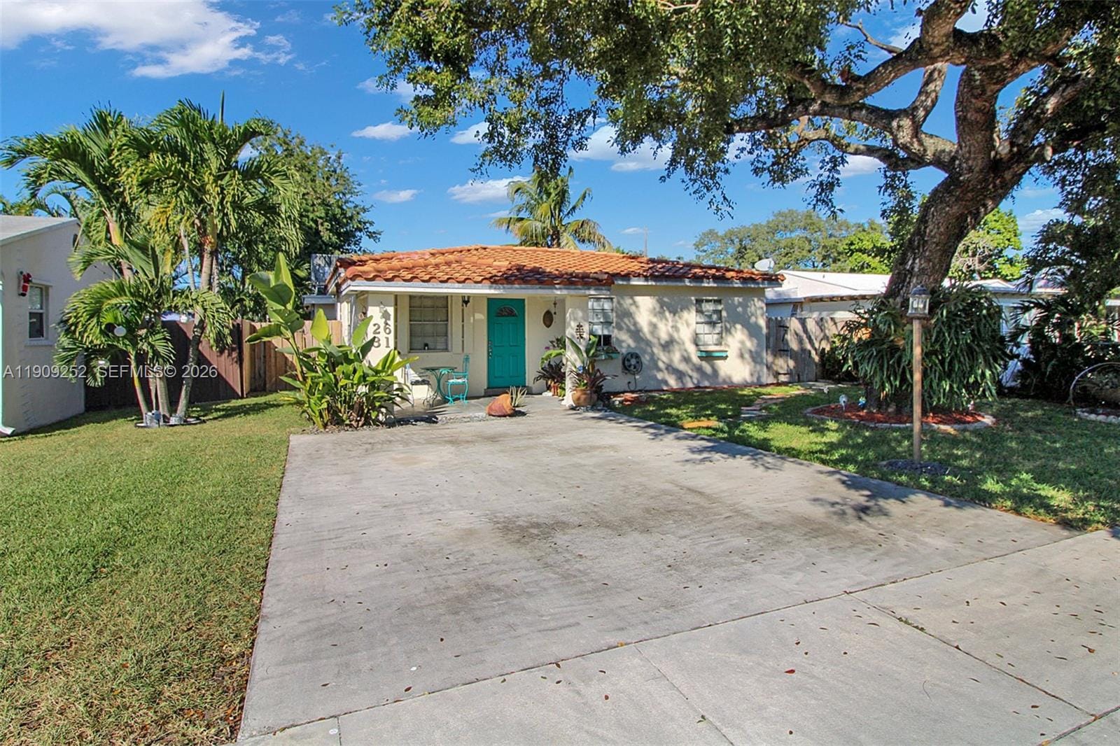 2631 Wilson Street, Hollywood, FL 33020 photo 1