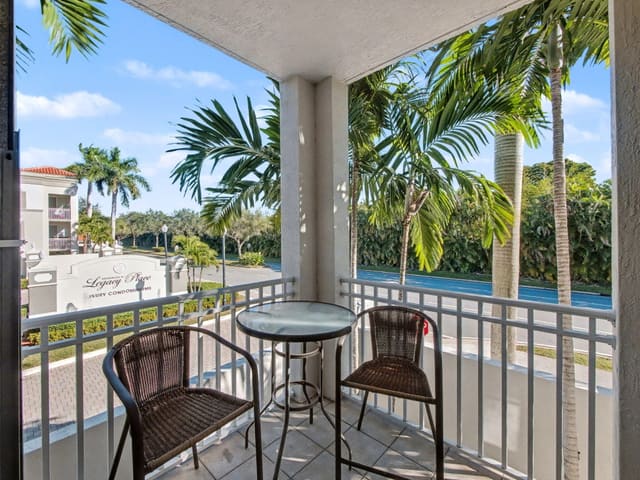 11010 Legacy Drive 206, sold in Residences At Legacy Place Condo, Palm Beach Gardens, FL
