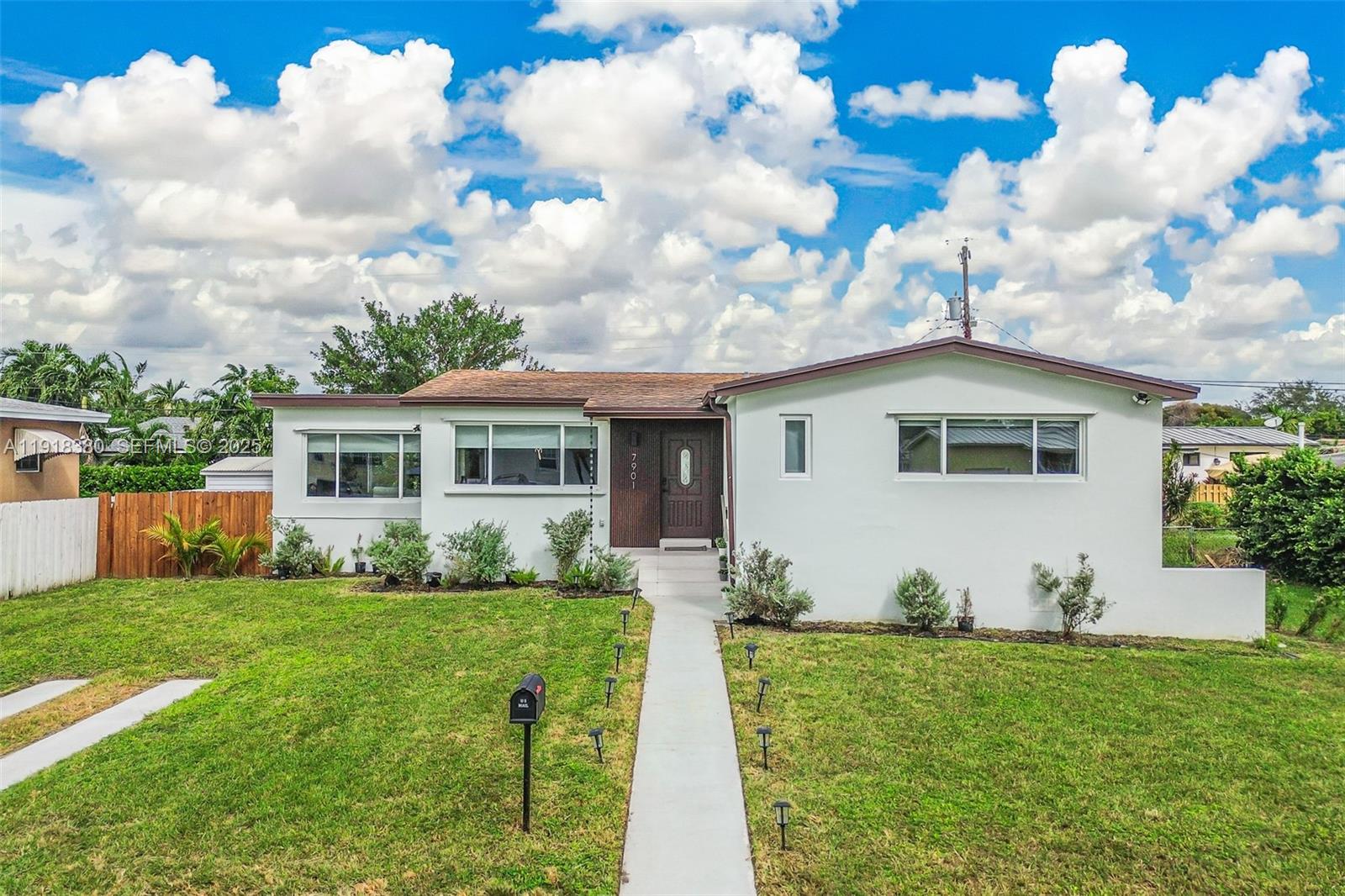7901 SW 22nd Street, Miami, FL 33155, Miami