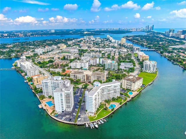 9102 W Bay Harbor Drive 6-B, sold in Blair House Condo - West, Bay Harbor Islands, FL