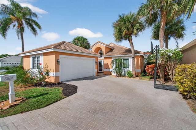 7574 Ironbridge Circle, sold in Newport Cove, Delray Beach, FL