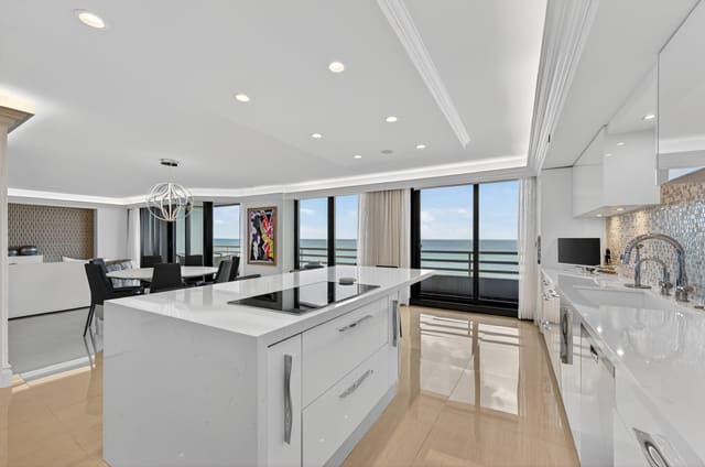 1400 S Ocean Boulevard 605, sold in Addison, Boca Raton, FL