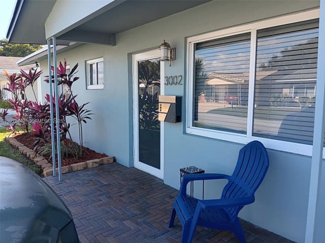 3002 NW 46th Street, sold in Tamarac Lakes South, Tamarac, FL