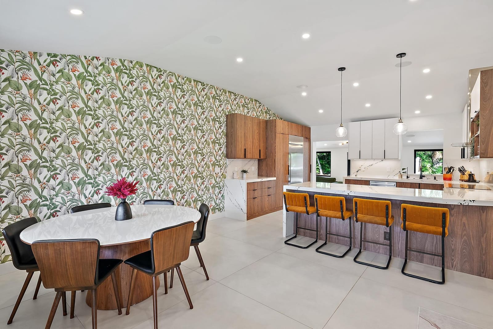 5402 Canyon Trail — photo 4