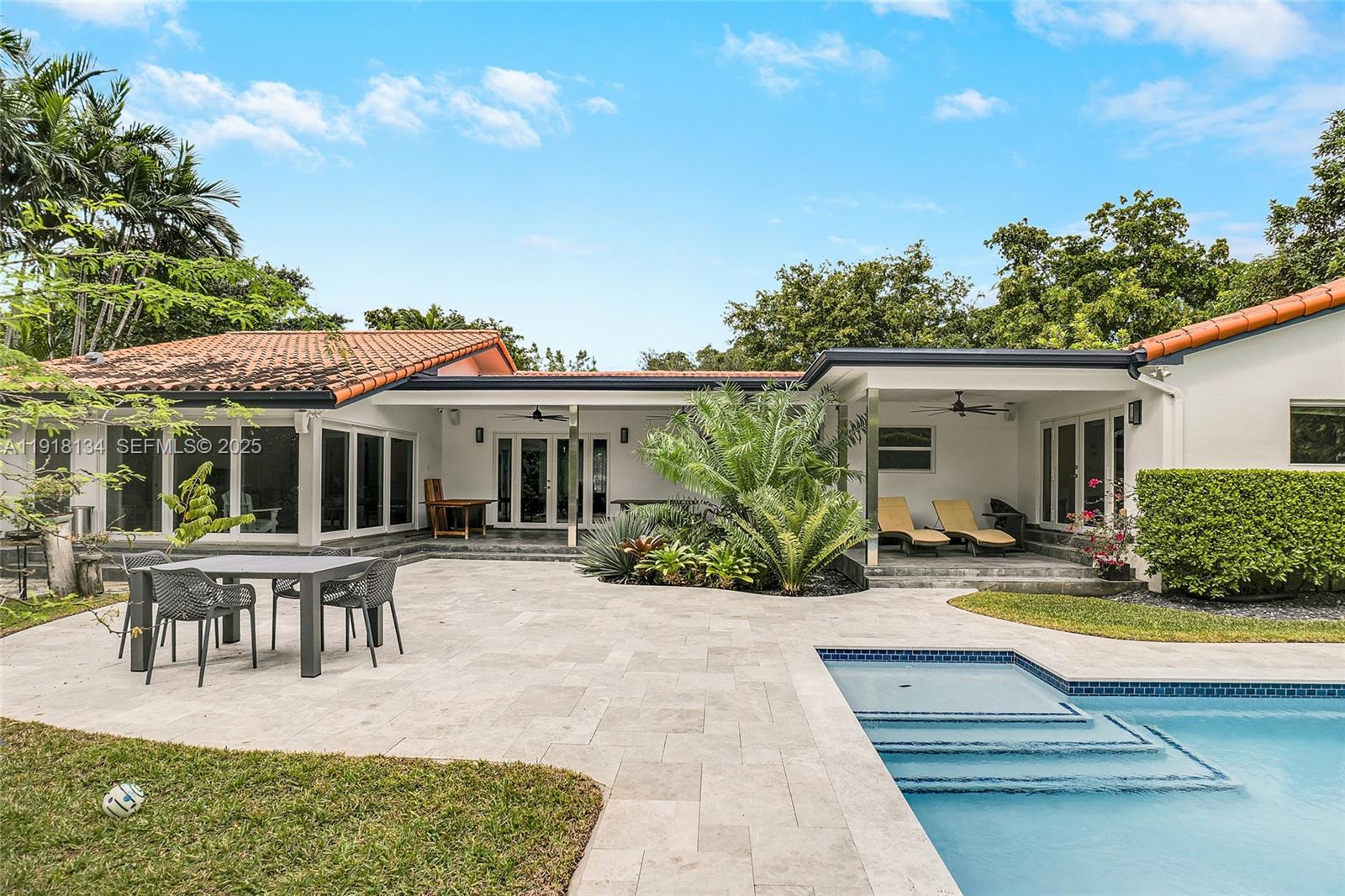 259 E Shore Drive, Miami, FL 33133, Miami
