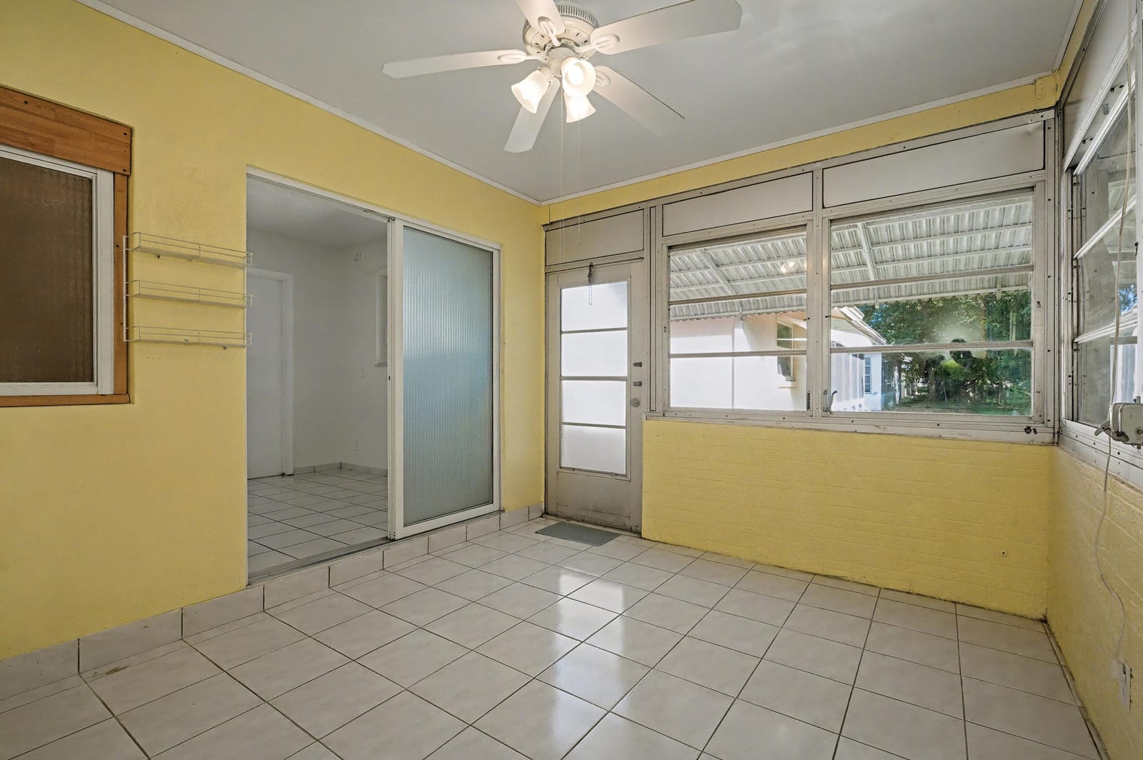 5612 NW 49th Avenue, Tamarac, FL 33319 photo 20