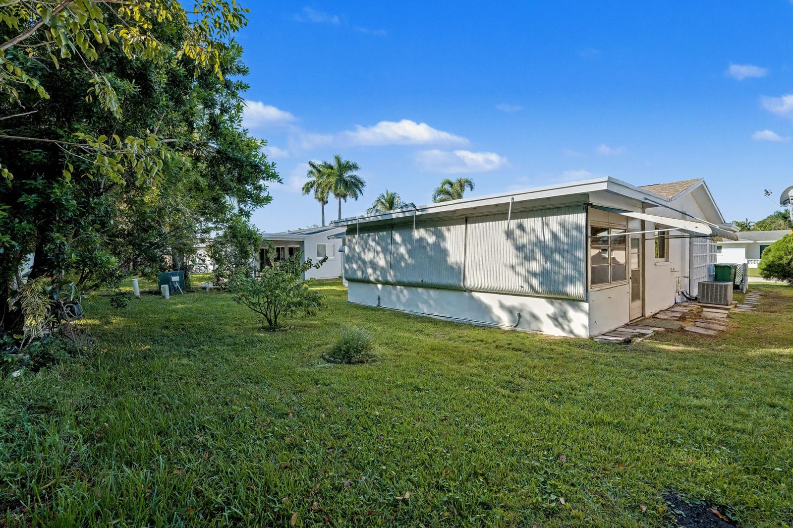 5612 NW 49th Avenue, Tamarac, FL 33319 photo 22