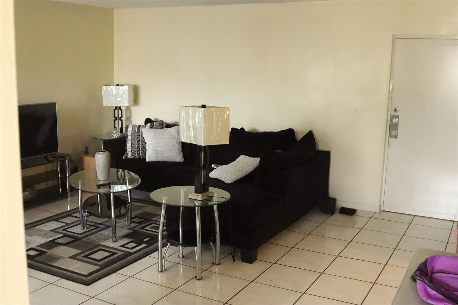 2201 NW 41st Avenue 206 — photo 2