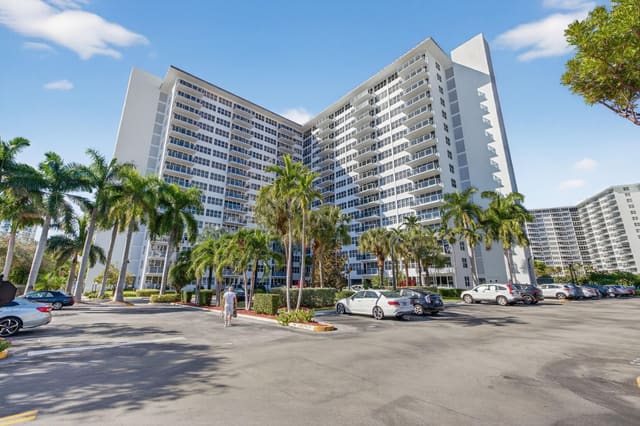 3333 NE 34th Street 615, Fort Lauderdale, FL 33308