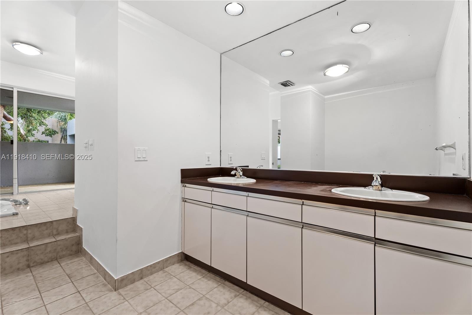 2475 S Bayshore Drive 2, Miami, FL 33133 photo 28