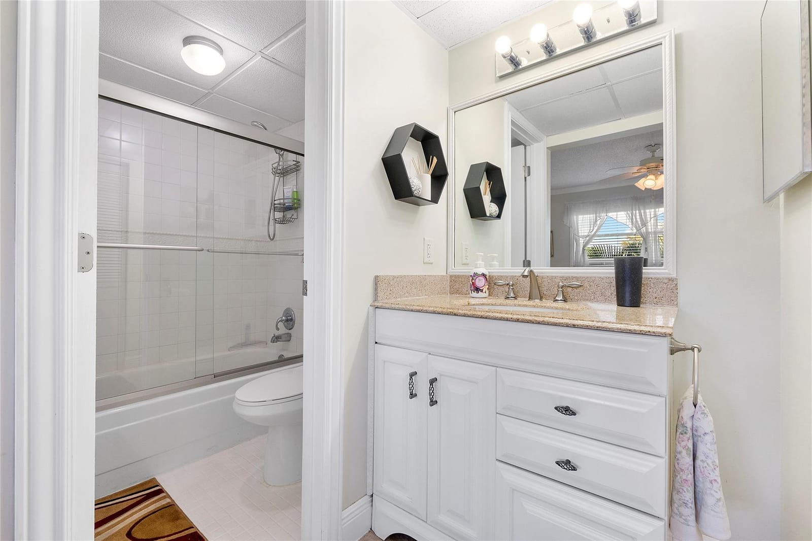 7807 Golf Circle Drive 211, Margate, FL 33063 photo 17