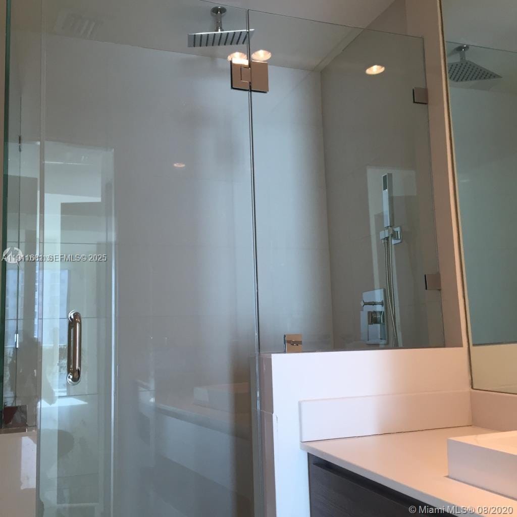 1100 S Miami Avenue 2911 — photo 5