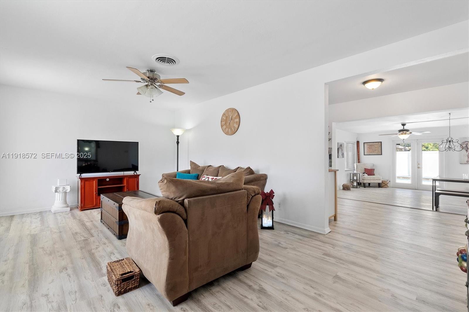 2012 NW 11th Avenue, Fort Lauderdale, FL 33311 photo 2