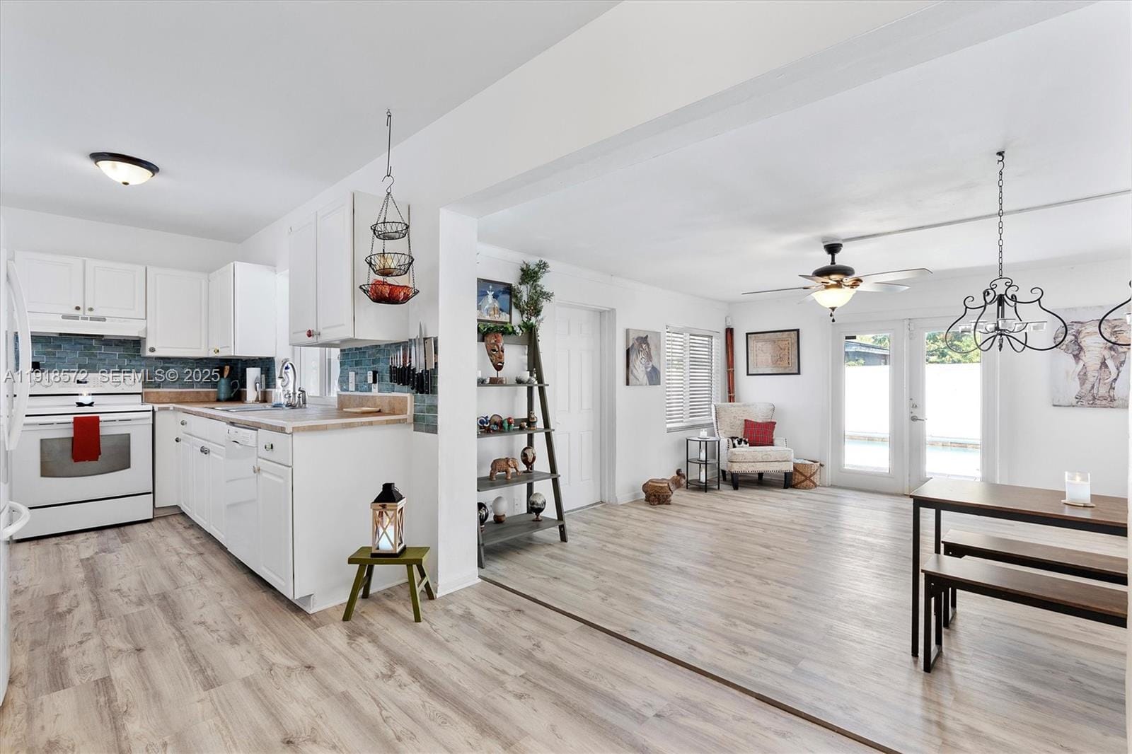 2012 NW 11th Avenue, Fort Lauderdale, FL 33311 photo 4