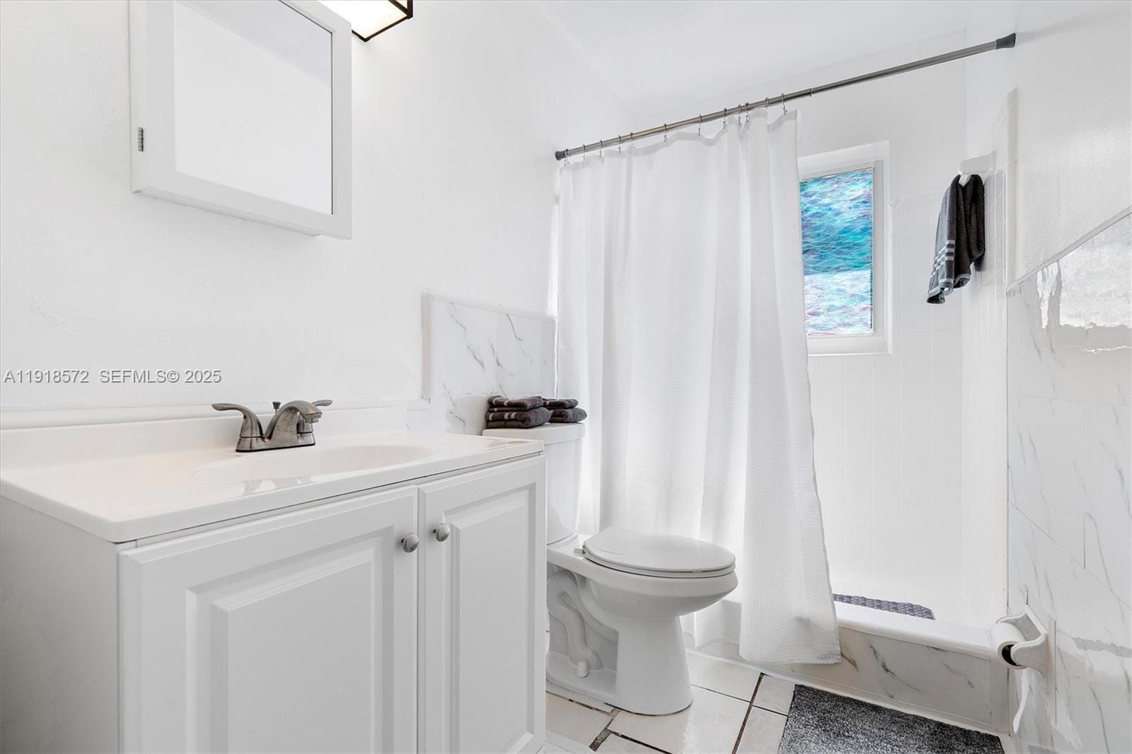 2012 NW 11th Avenue, Fort Lauderdale, FL 33311 photo 10