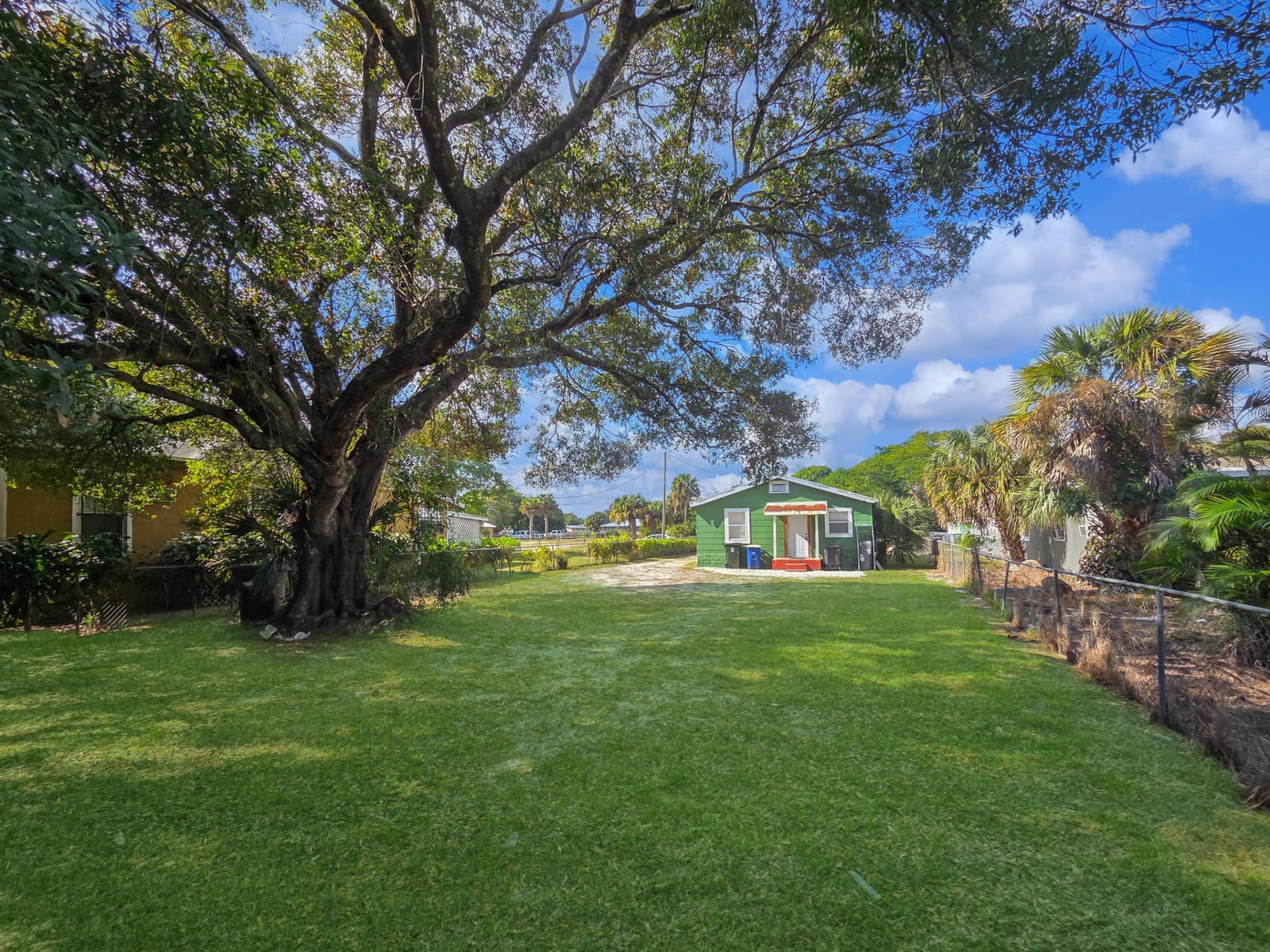 518 N 15th Street, Fort Pierce, FL 34950 photo 11