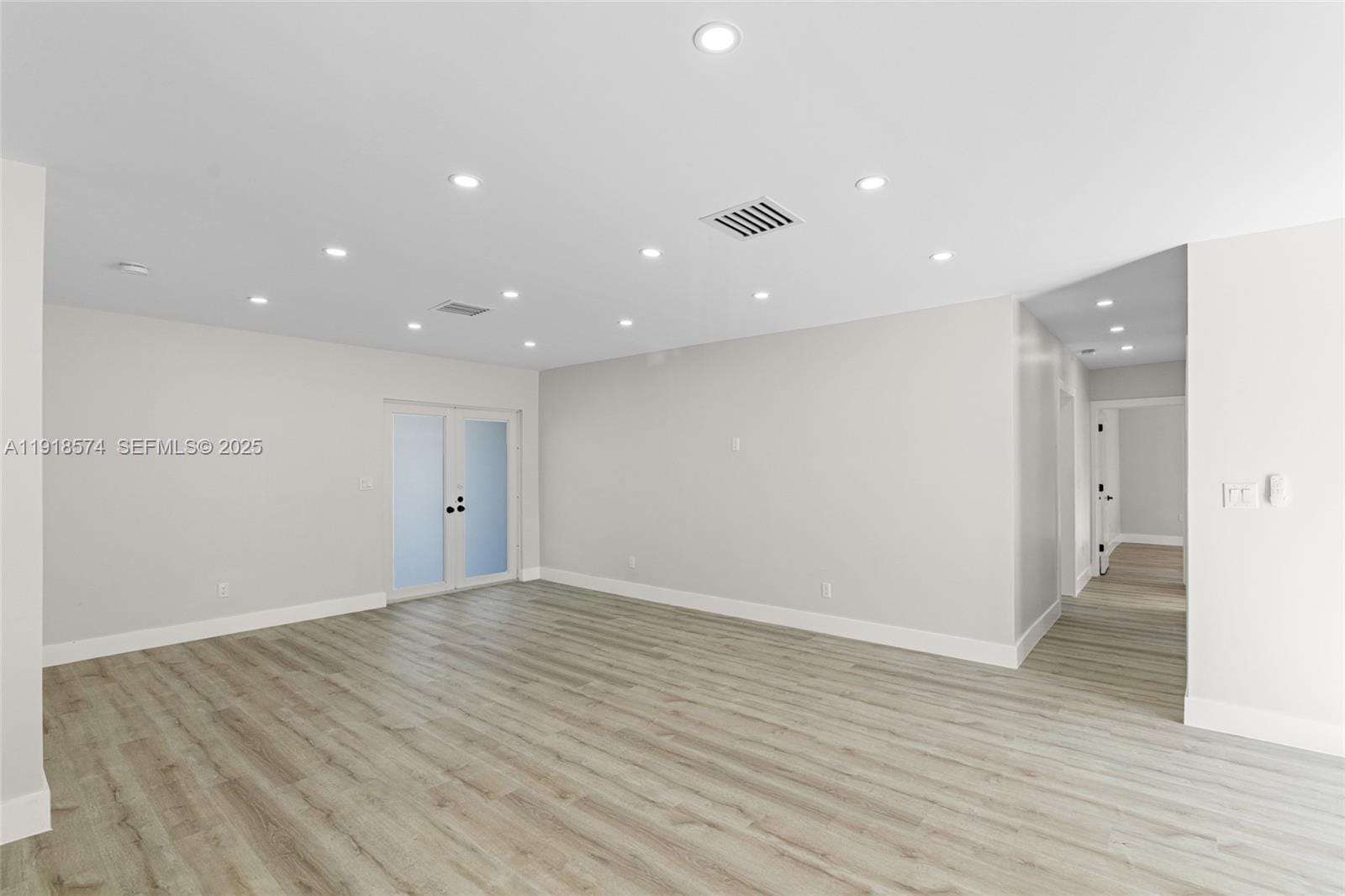 832 NW 171st Terrace — photo 8