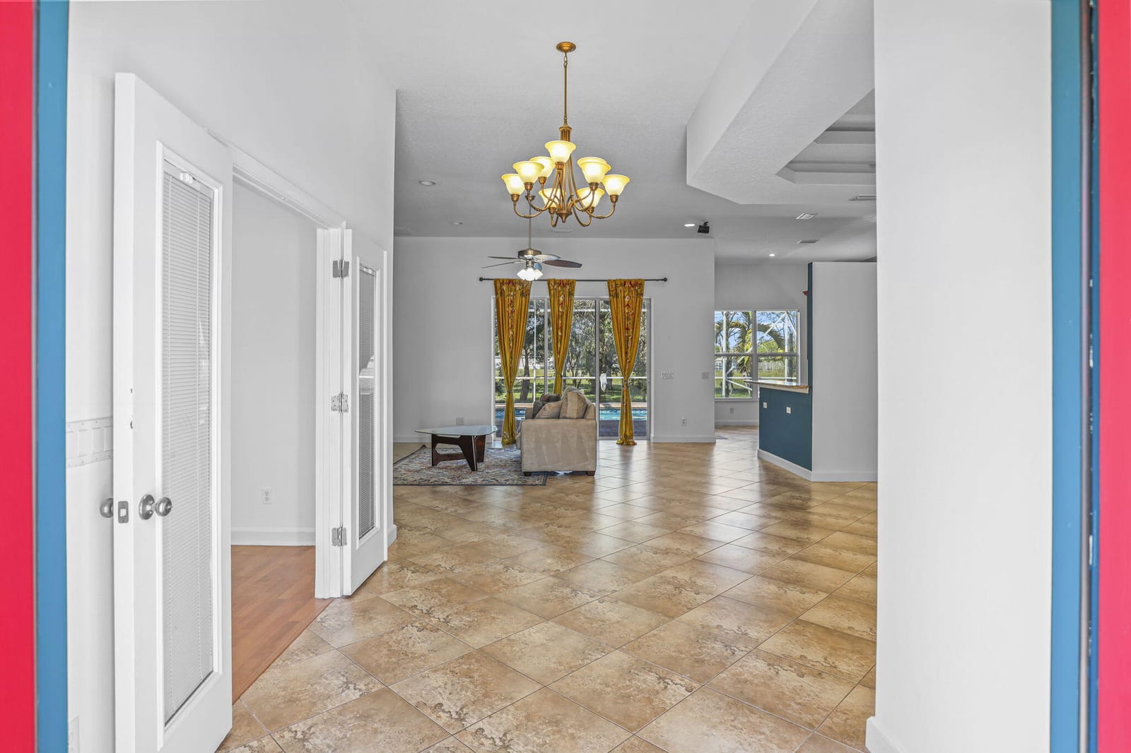 140 SW Mark Court — photo 12