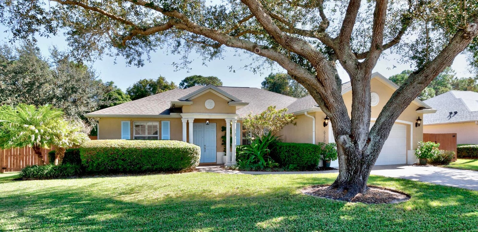 6770 49th Court, Vero Beach, FL 32967 photo 1