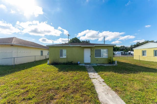 2210 NW 155th Street, sold in Eleanor Park, Miami Gardens, FL