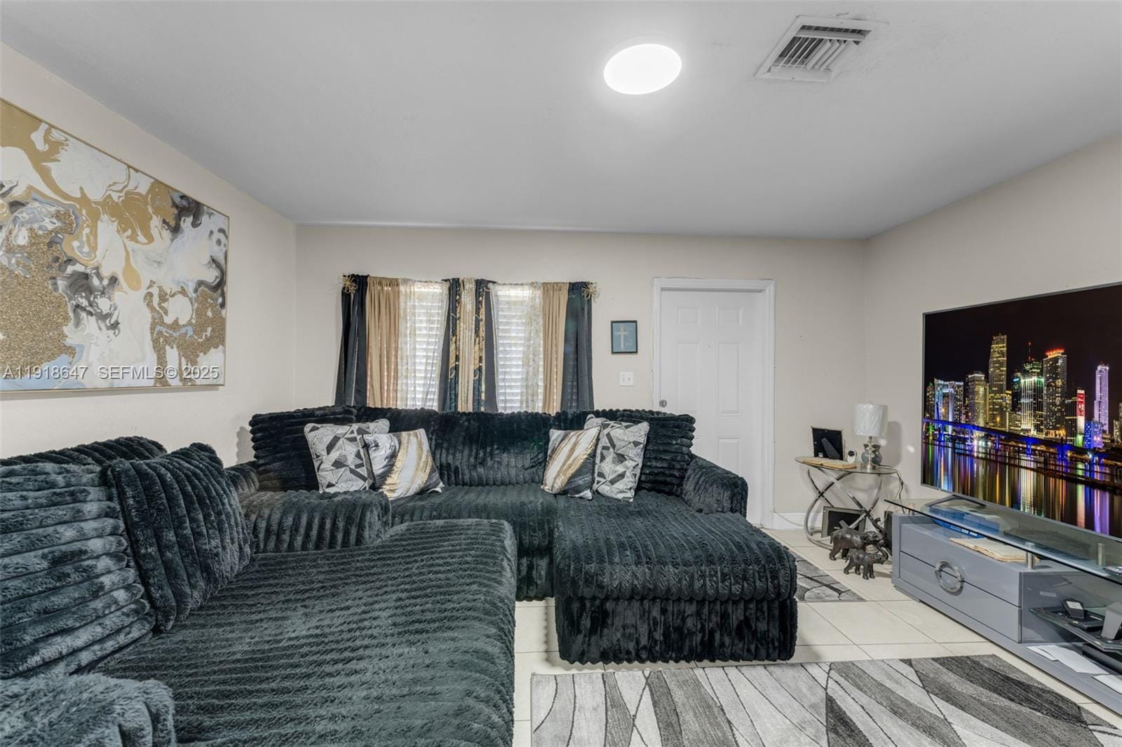 2210 NW 155th Street, Miami Gardens, FL 33054 photo 4