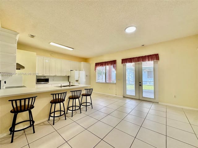 2635 SE 5th Court, Homestead, FL 33033