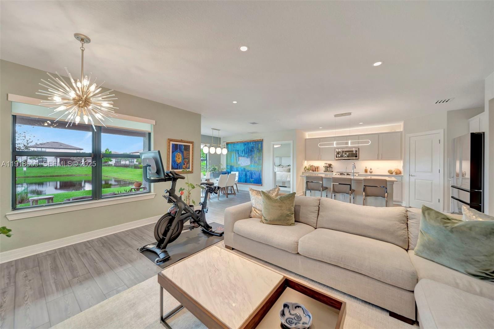 2941 Shortleaf Avenue, Lauderdale Lakes, FL 33311
