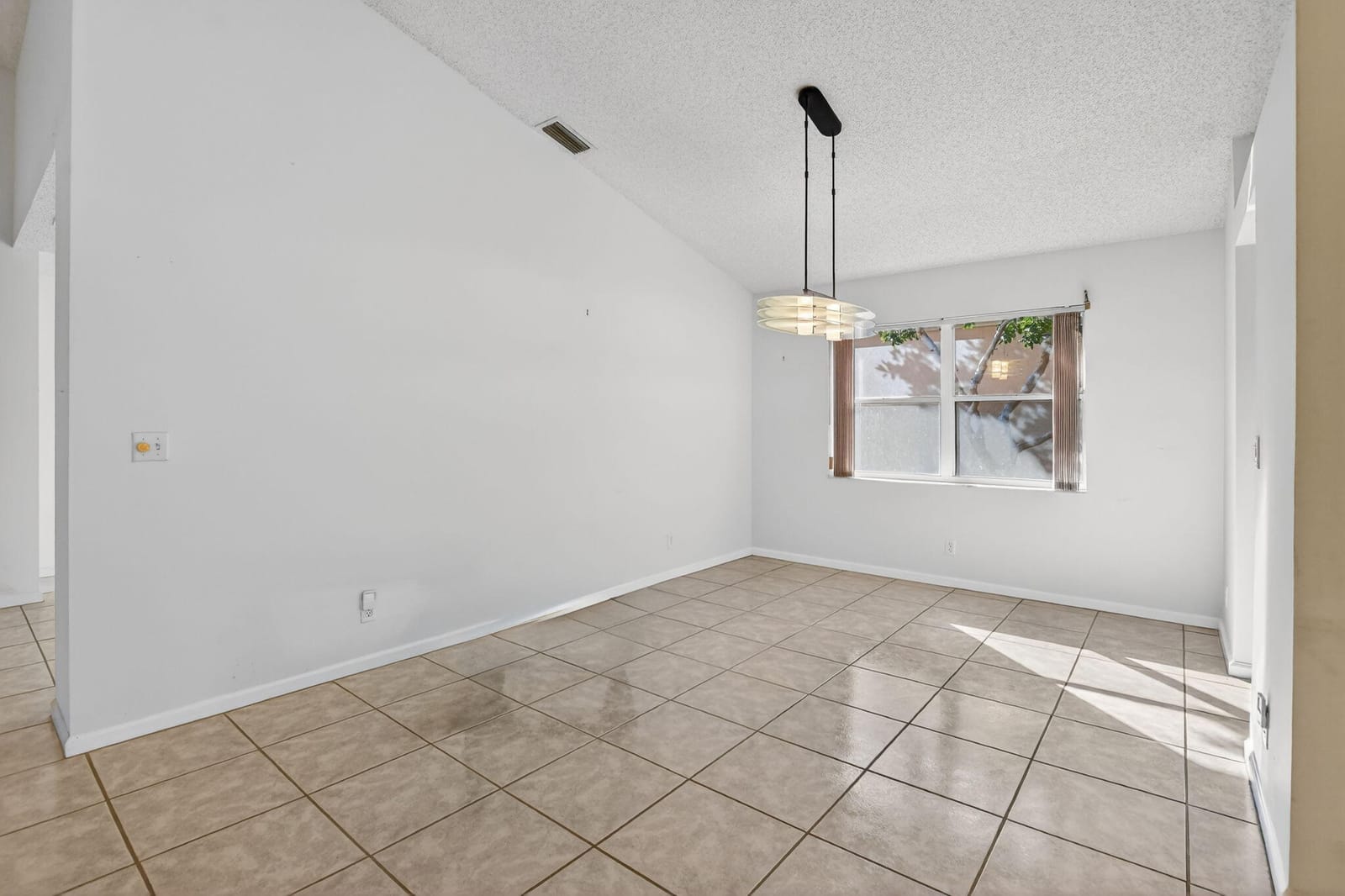 6185 NW 77 Place — photo 8