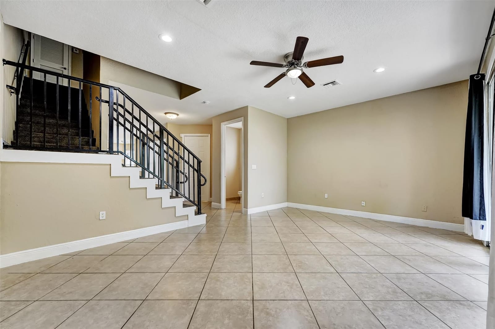 113 NW 11th, Fort Lauderdale, FL 33311 photo 24