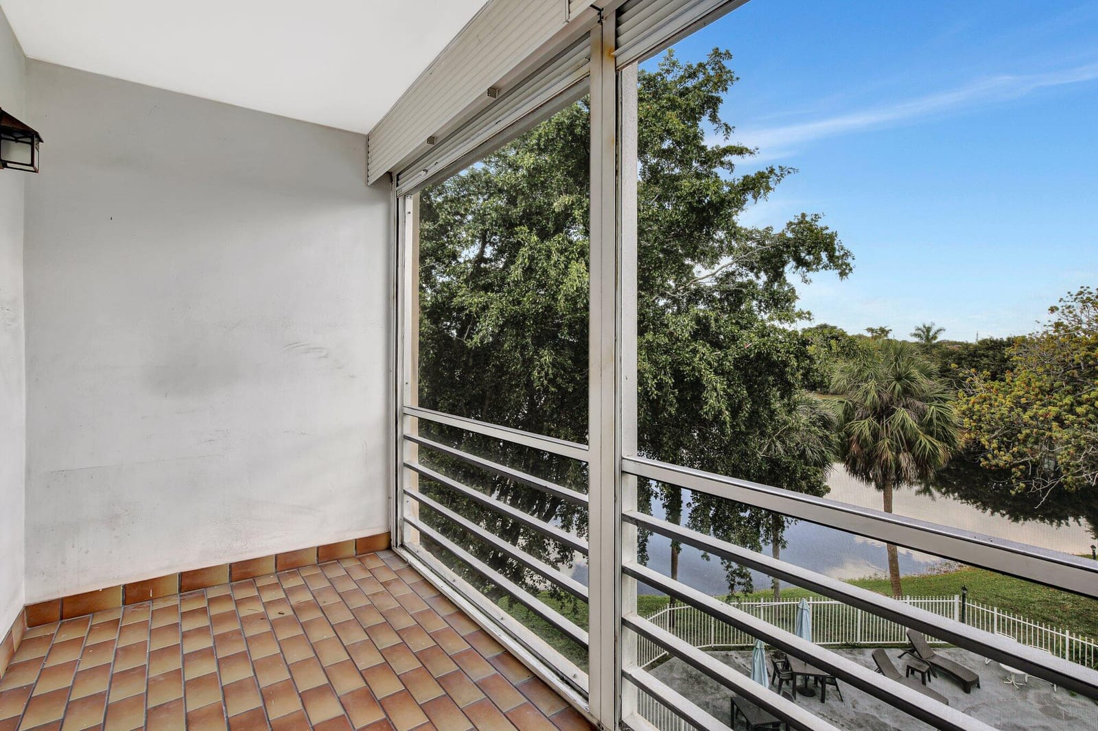 5275 NW 10th Court 405, Plantation, FL 33313 photo 17