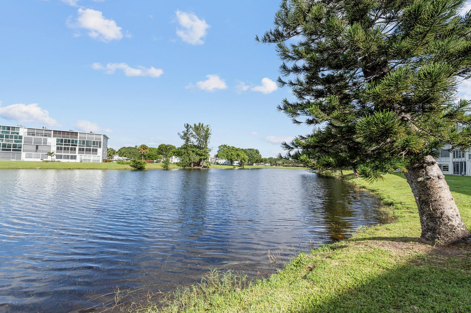 3037 Cambridge B, Deerfield Beach, FL 33442 photo 28