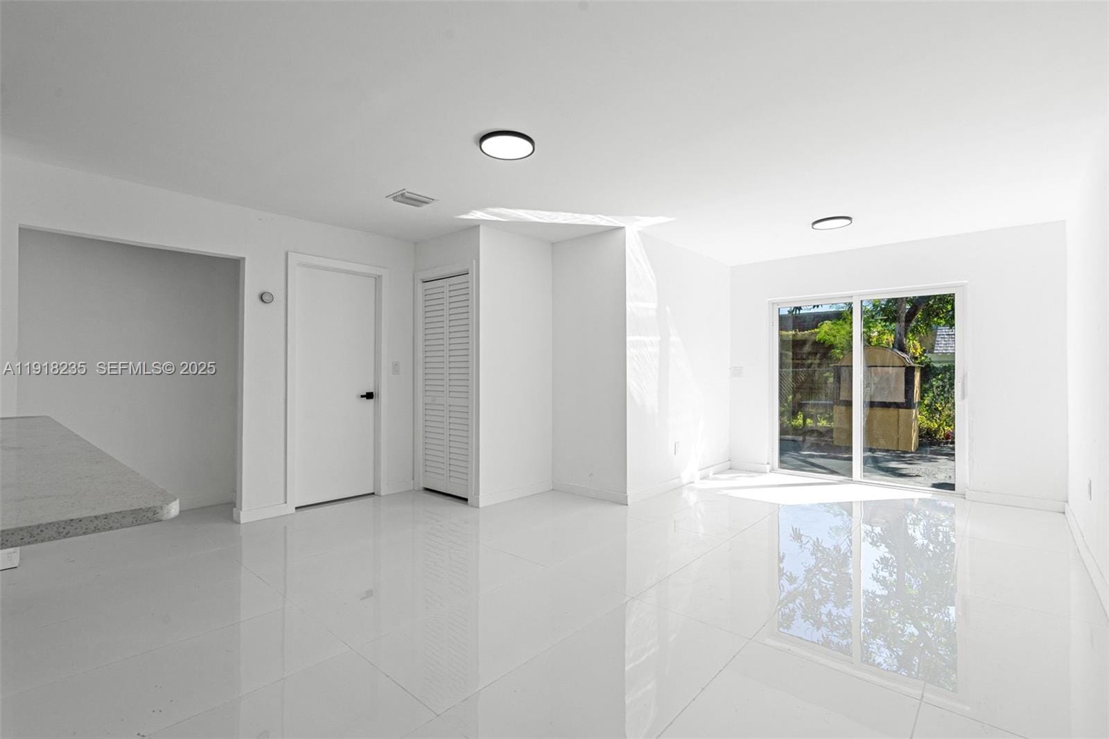 3956 NW 207th St Road, Miami Gardens, FL 33055 photo 6