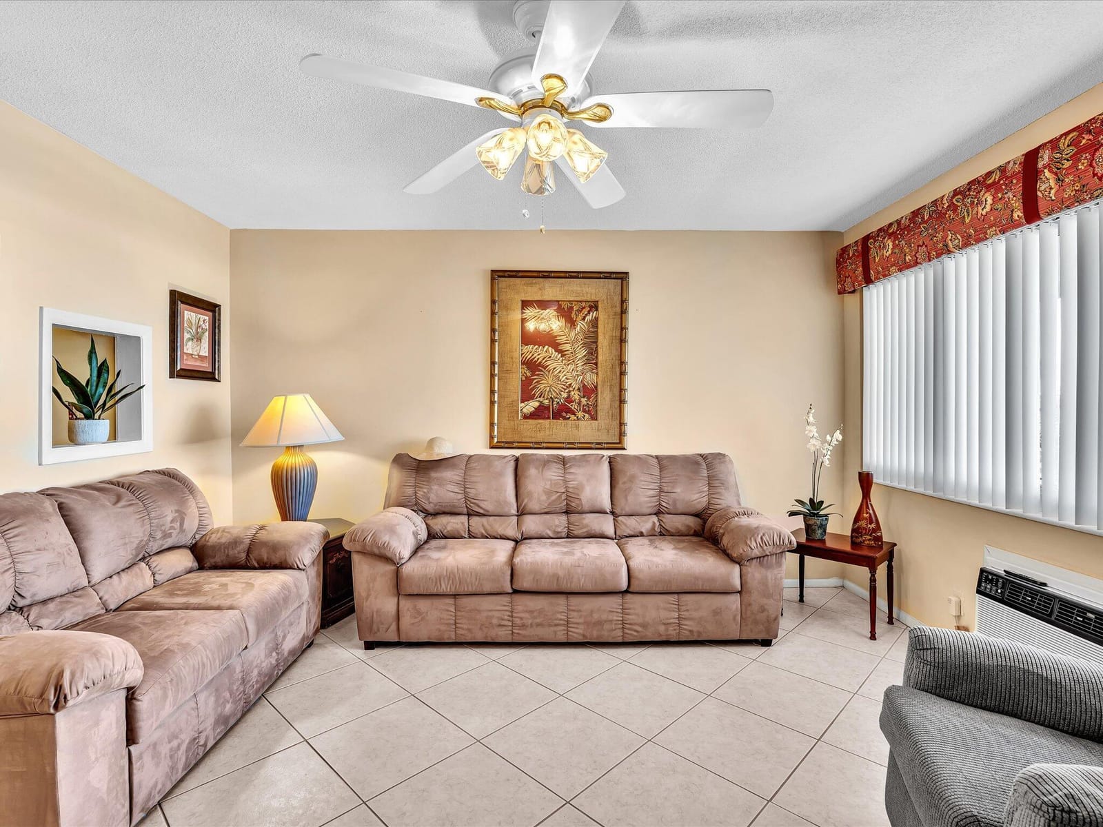 2542 S Federal Highway 0190 — photo 5