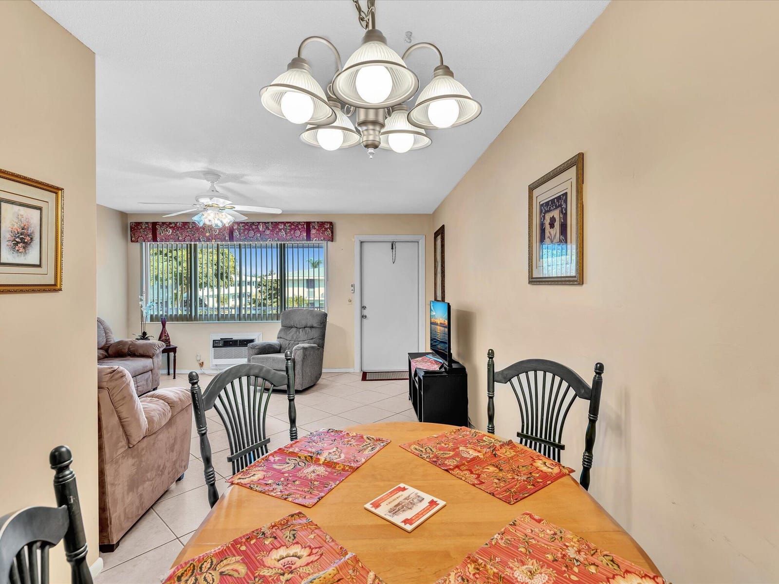 2542 S Federal Highway 0190 — photo 10