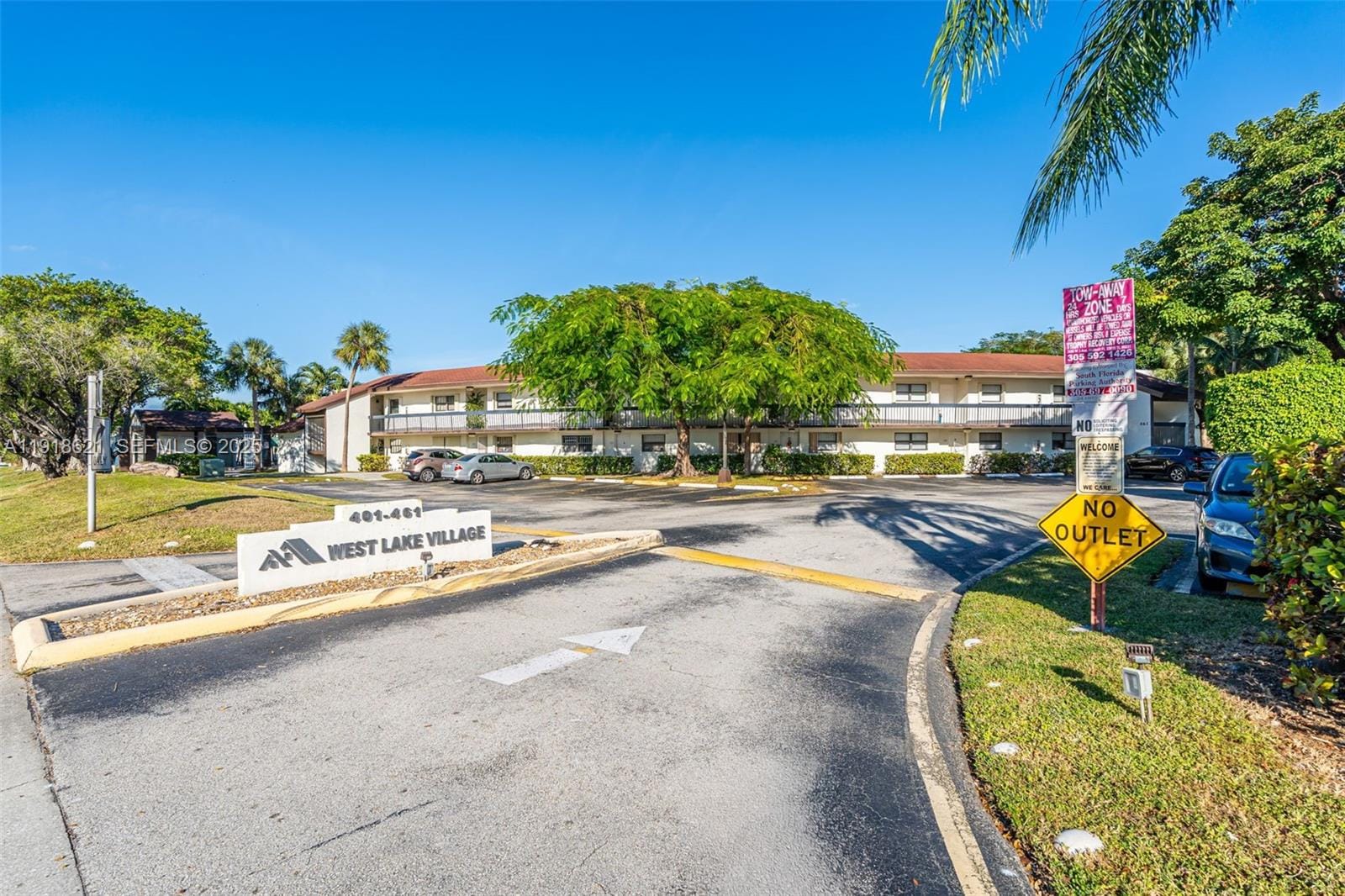 401 NW Th Avenue 107, Miami, FL 33172