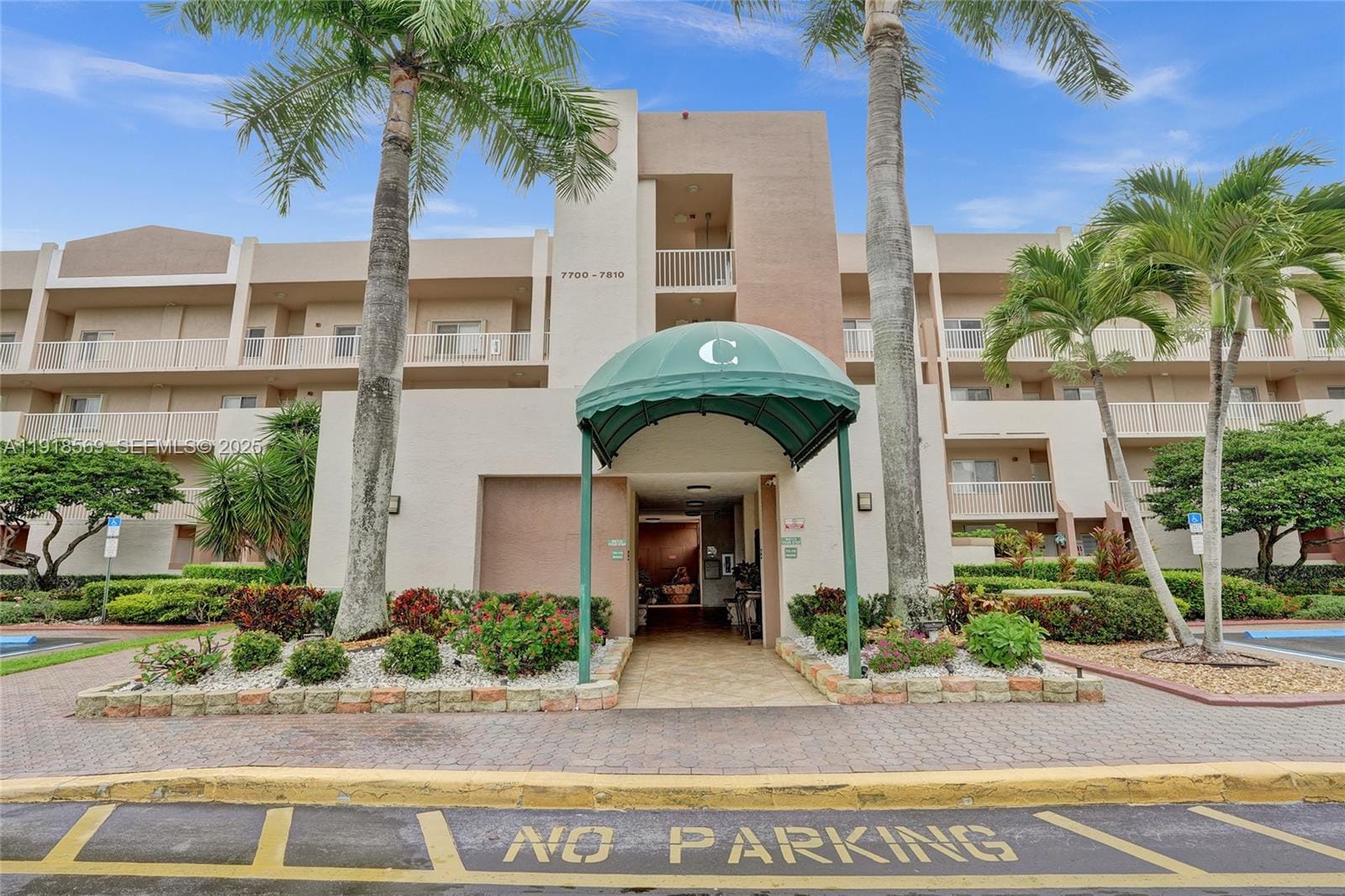 7760 Granville Drive 303 — photo 4