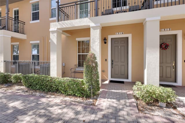 1516 SW 147th Avenue, sold in Meadow Pines, Pembroke Pines, FL