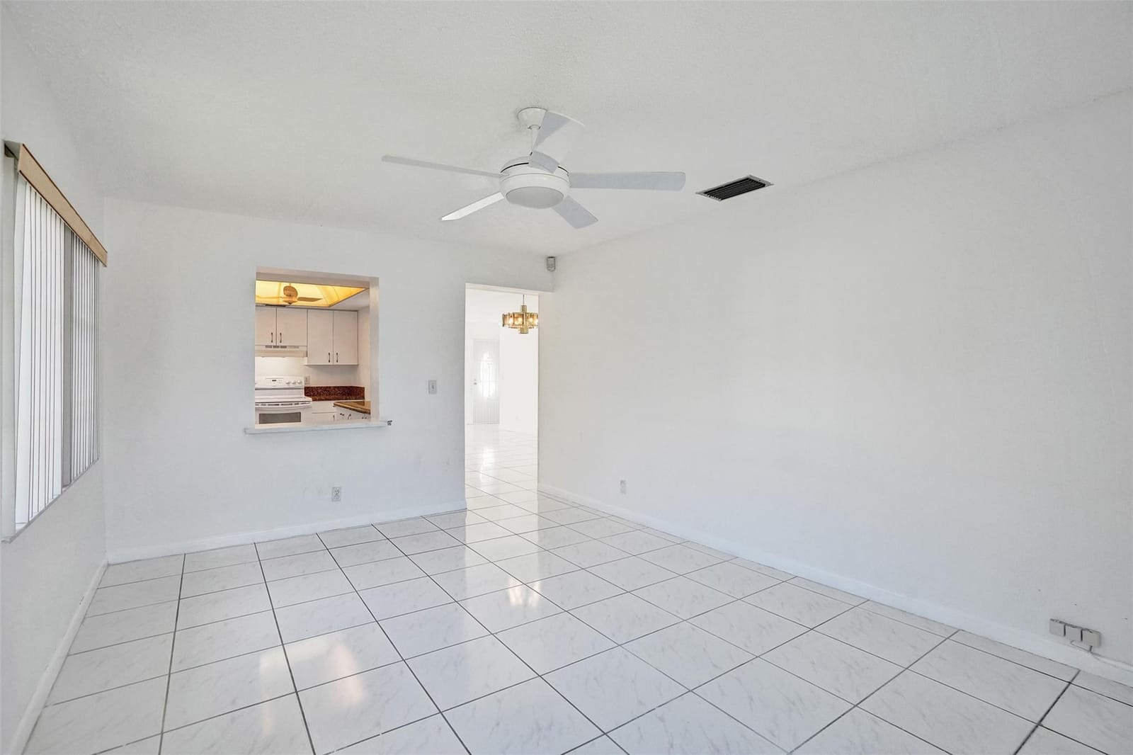 2359 SW 16th Drive, Deerfield Beach, FL 33442 photo 12