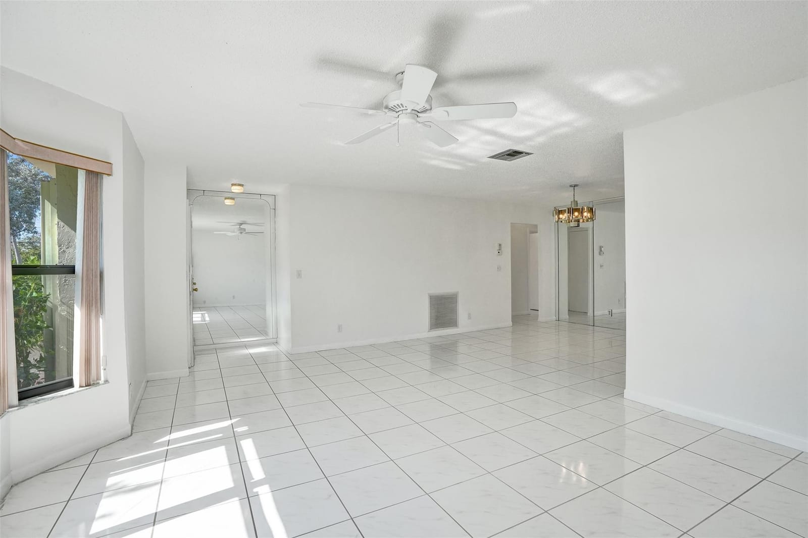 2359 SW 16th Drive, Deerfield Beach, FL 33442 photo 5