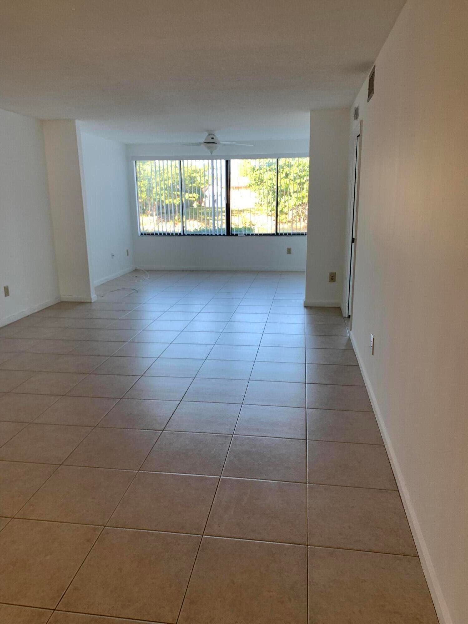 9531 N Belfort Circle 111 — photo 12