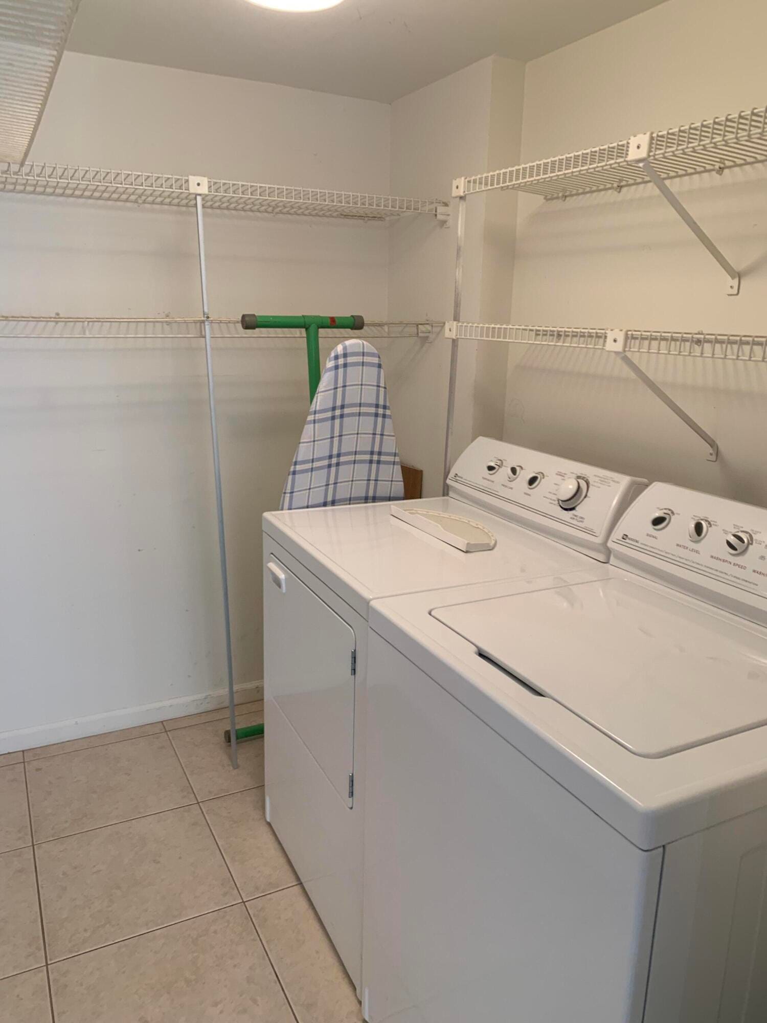 9531 N Belfort Circle 111, Tamarac, FL 33321 photo 23