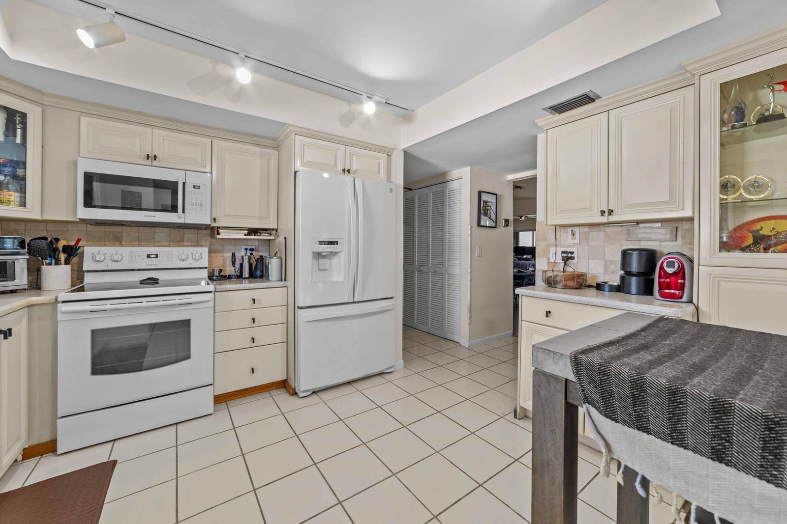 232 SW 28th Avenue, Delray Beach, FL 33445 photo 18