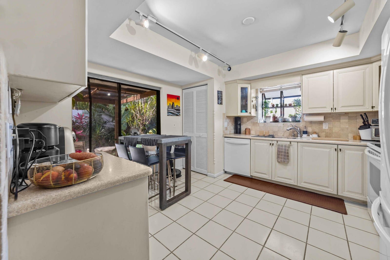 232 SW 28th Avenue, Delray Beach, FL 33445 photo 19