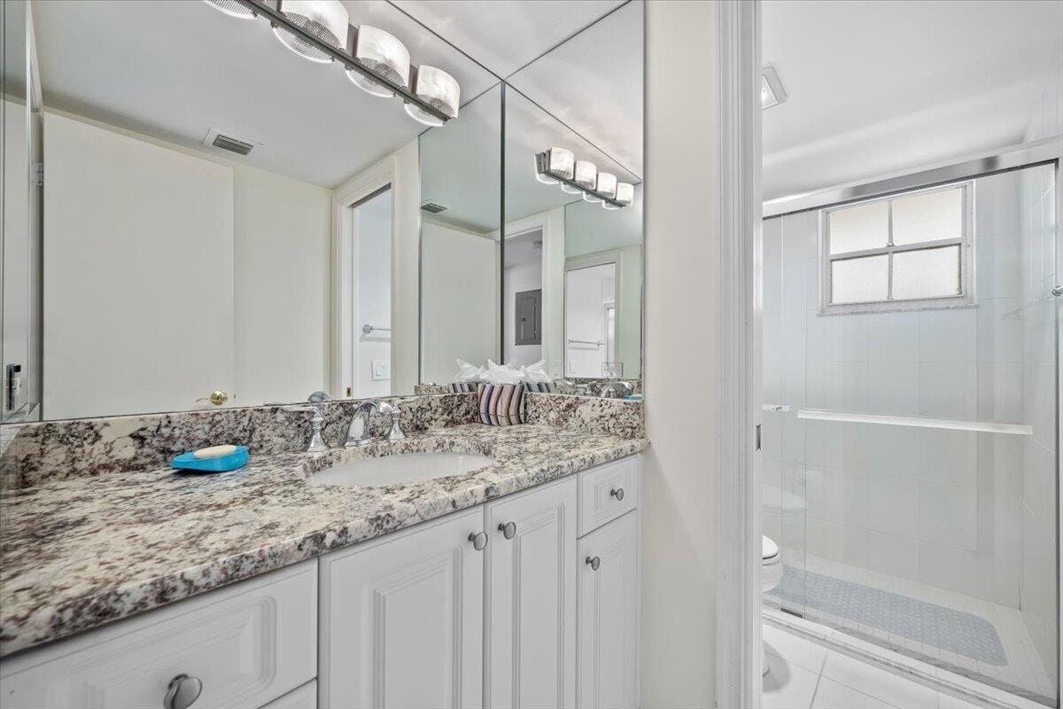 1251 Sugar Sands Boulevard 120, Riviera Beach, FL 33404 photo 25